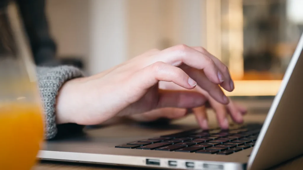 25 ChatGPT Prompts for SMM: Content Plans, Captions and Replies