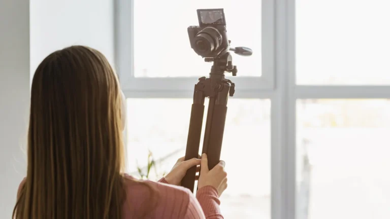 How to Write a Reels Script: A Simple Template for Business Videos